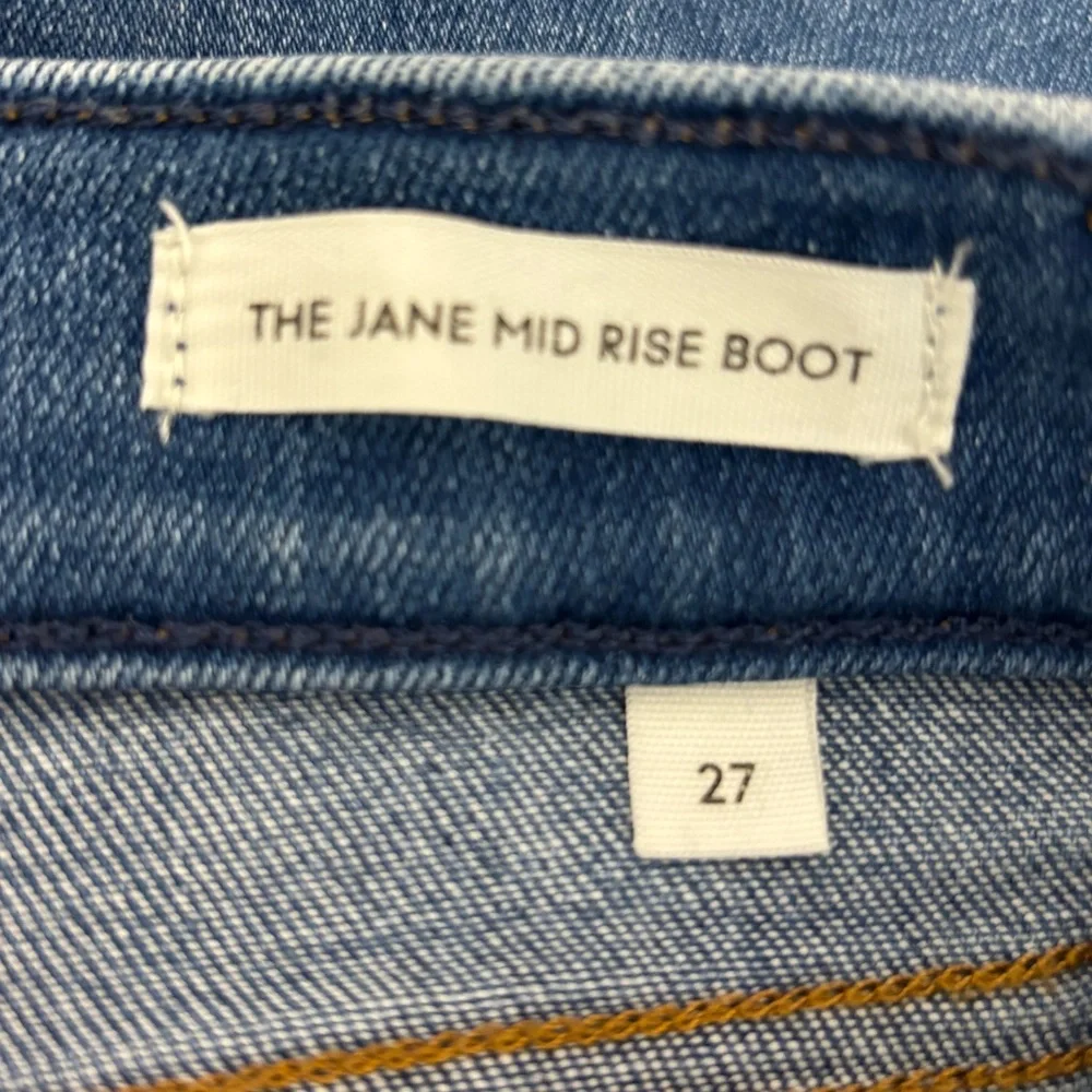 Aritzia Denim Forum Jane Mid Rise Boot Cut Cotton Lyocell Blue Jeans Size 27 - Picture 12 of 13